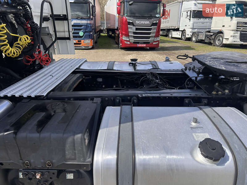 Тягач MAN TGX 18.440 2010 в Черновцах