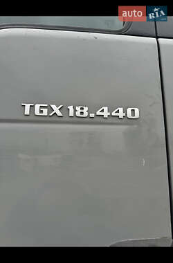 Тягач MAN TGX 18.440 2013 в 