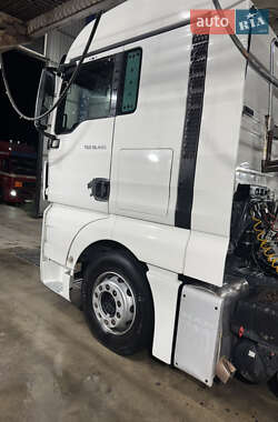 Тягач MAN TGX 18.440 2011 в 