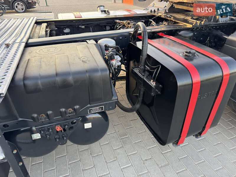 Тягач MAN TGX 18.440 2015 в Лопатине фото 35 Тягач MAN TGX 18.440 2015 в Лопатине