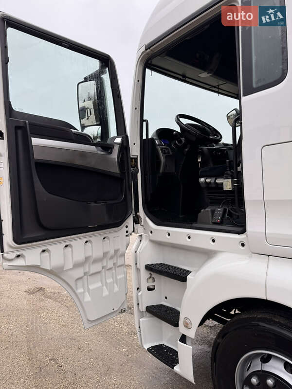 Тягач MAN TGX 18.440 2013 в Подволочиске фото 11 Тягач MAN TGX 18.440 2013 в Подволочиске