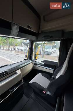 Тягач MAN TGX 18.460 2017 в 