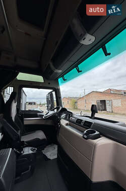 Тягач MAN TGX 18.460 2017 в 