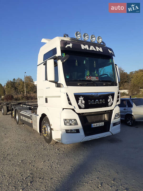 Контейнеровоз MAN TGX 26.440 2016 в 