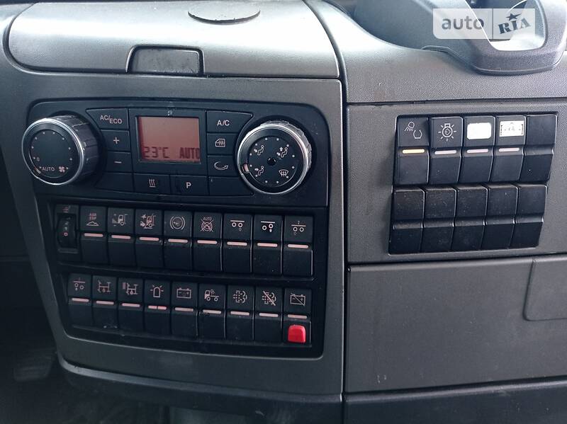 Кран-маніпулятор MAN TGX 2015 в Косові