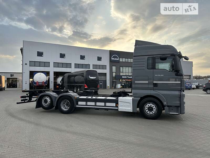 Контейнеровоз MAN TGX 2018 в Чернівцях