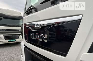 Тягач MAN TGX 2015 в 