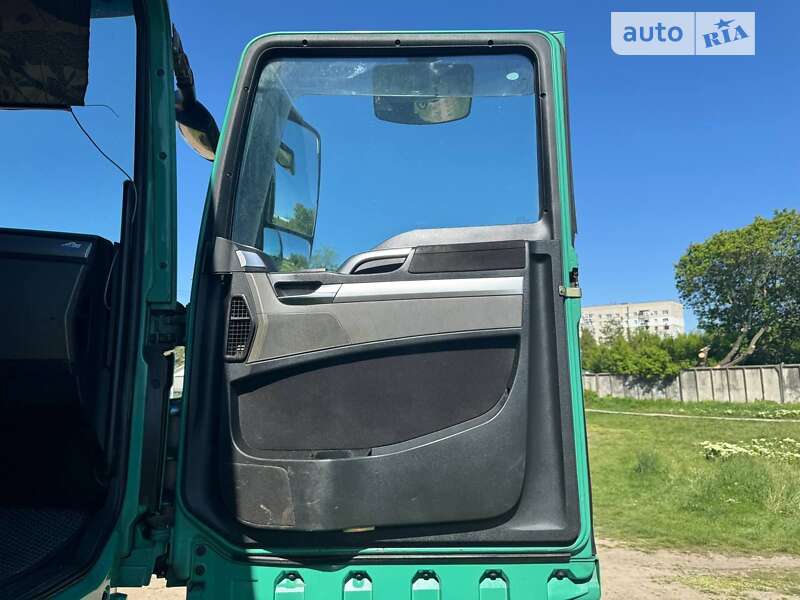Тягач MAN TGX 2008 в Смілі