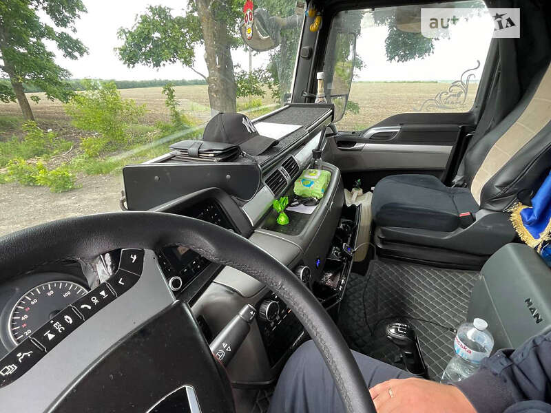 Самоскид MAN TGX 2009 в Гайвороні