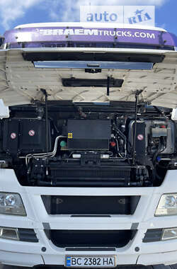 Тягач MAN TGX 2010 в 