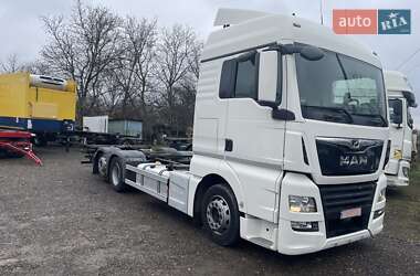 Контейнеровоз MAN TGX 2019 в Чернівцях