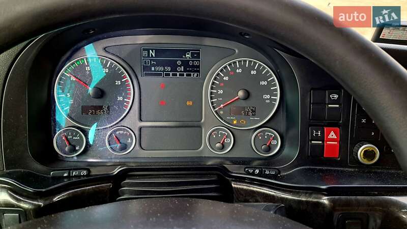 Тентований MAN TGX 2012 в Чернівцях