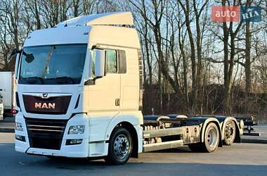 Контейнеровоз MAN TGX 2020 в 