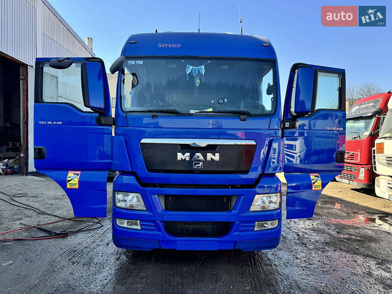 Тягач MAN TGX 2010 в 