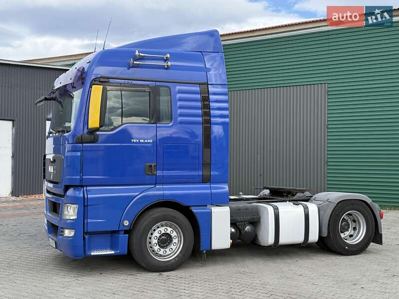 Тягач MAN TGX 2010 в Хусті