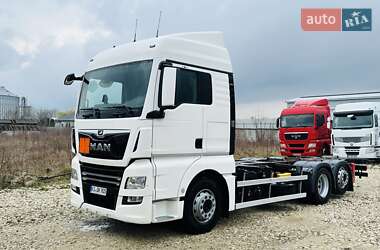 Контейнеровоз MAN TGX 2020 в 