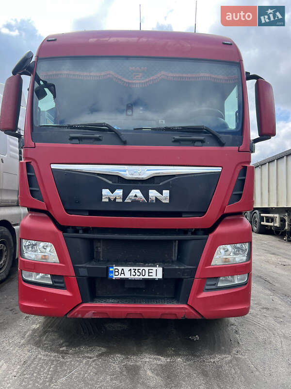 Контейнеровоз MAN TGX 2016 в 