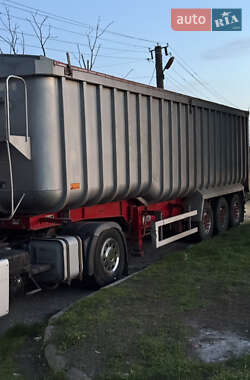 Самосвал MAN TGX 2011 в 