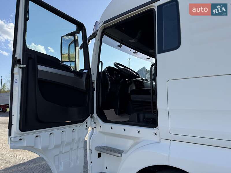 Тягач MAN TGX 2012 в Бучачі