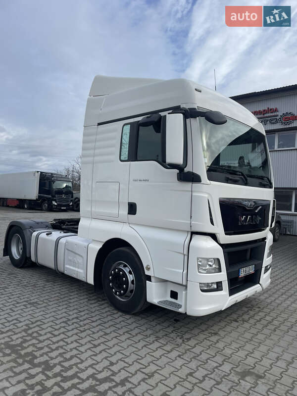 Тягач MAN TGX 2016 в 