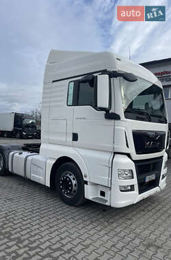 Тягач MAN TGX 2016 в 