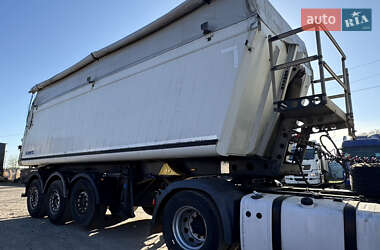 Самосвал MAN TGX 2011 в 