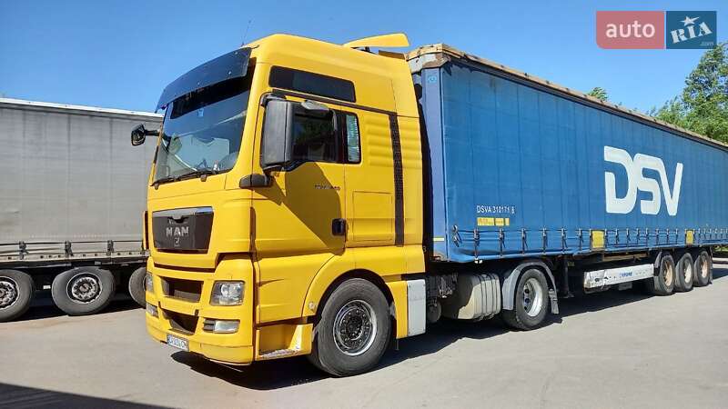 Тентований MAN TGX 2012 в 