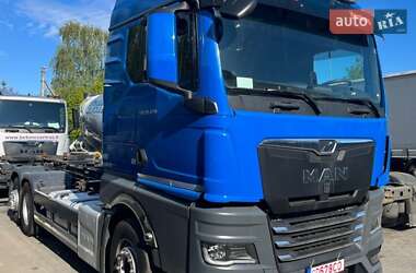 Контейнеровоз MAN TGX 2021 в 