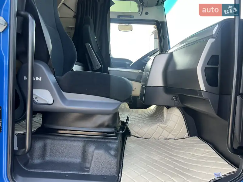 Тягач MAN TGX 2015 в 