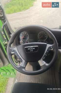 Тентований MAN TGX 2009 в 