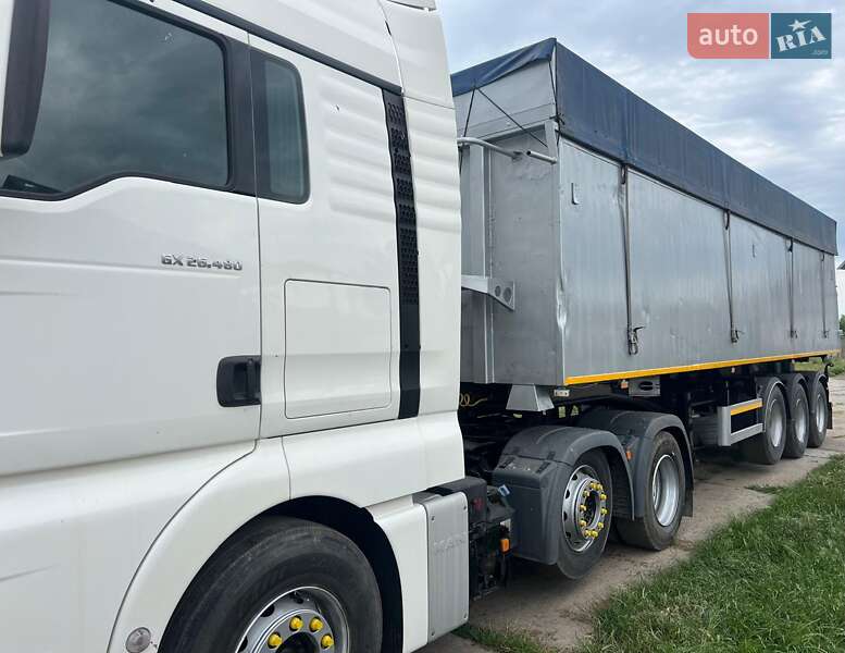 Зерновоз MAN TGX 2013 в Білій Церкві
