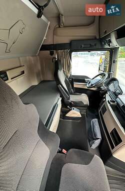 Контейнеровоз MAN TGX 2021 в 