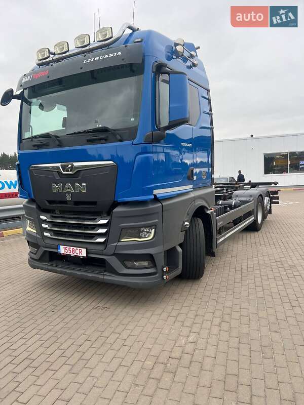 Контейнеровоз MAN TGX 2021 в Киеве