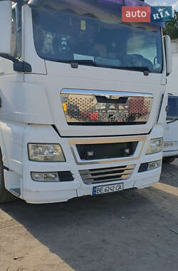 Контейнеровоз MAN TGX 2011 в 