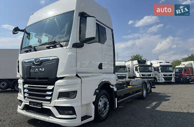 Контейнеровоз MAN TGX 2021 в 
