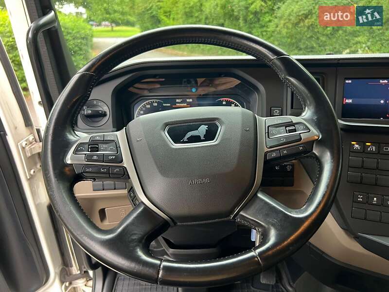 Контейнеровоз MAN TGX 2021 в Чернівцях