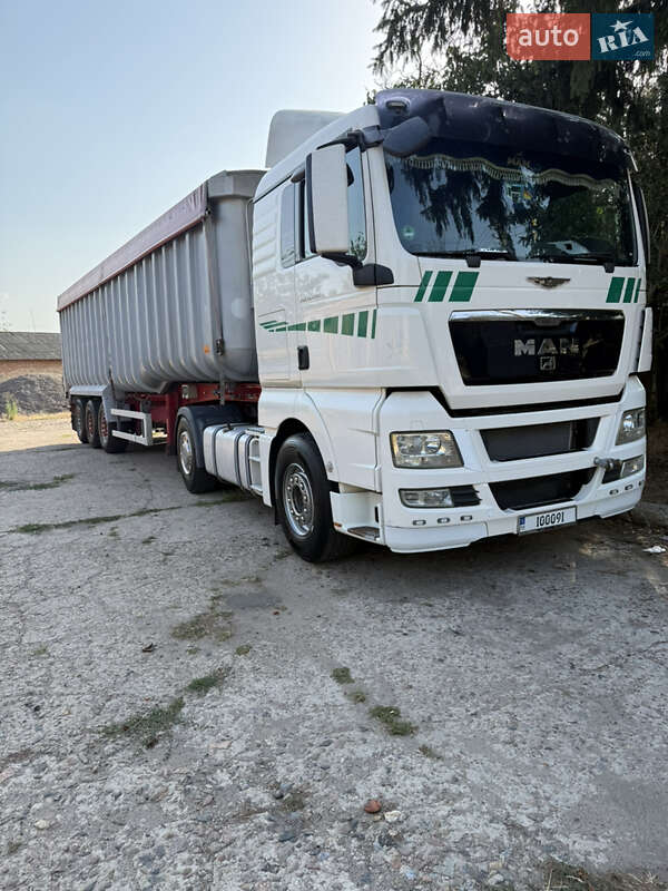 Самосвал MAN TGX 2011 в 