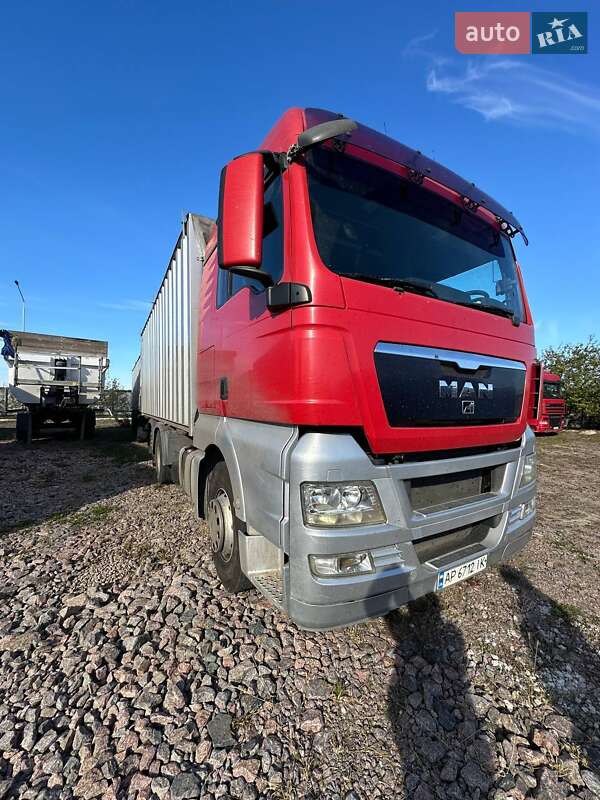 Контейнеровоз MAN TGX 2009 в Києві