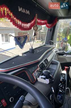 Тягач MAN TGX 2012 в 