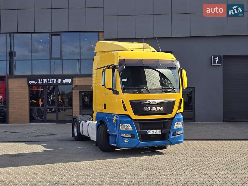 Тягач MAN TGX 2015 в 