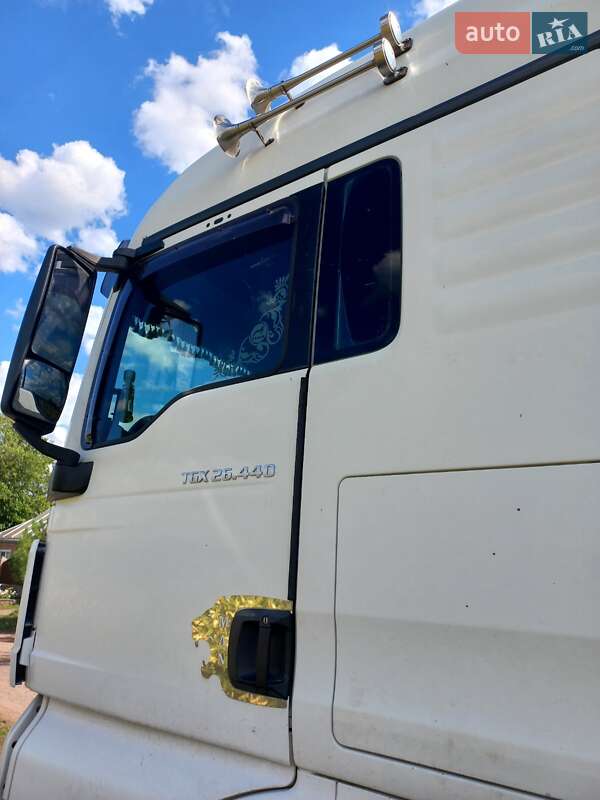 Контейнеровоз MAN TGX 2011 в Кропивницком