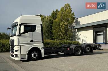 Контейнеровоз MAN TGX 2021 в 