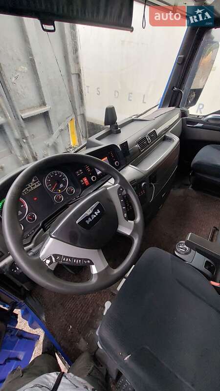 Контейнеровоз MAN TGX 2016 в Рівному