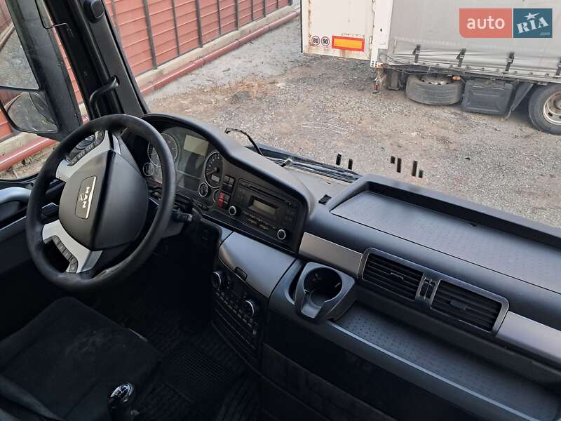 Тентований MAN TGX 2010 в Романківцях