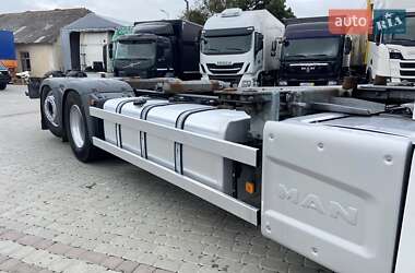 Контейнеровоз MAN TGX 2020 в 