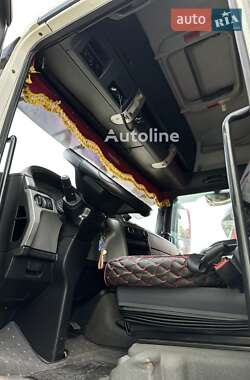 Тягач MAN TGX 2011 в 