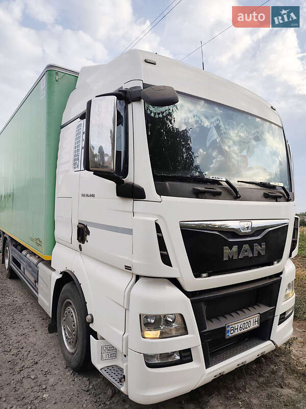 Контейнеровоз MAN TGX 2014 в Одесі