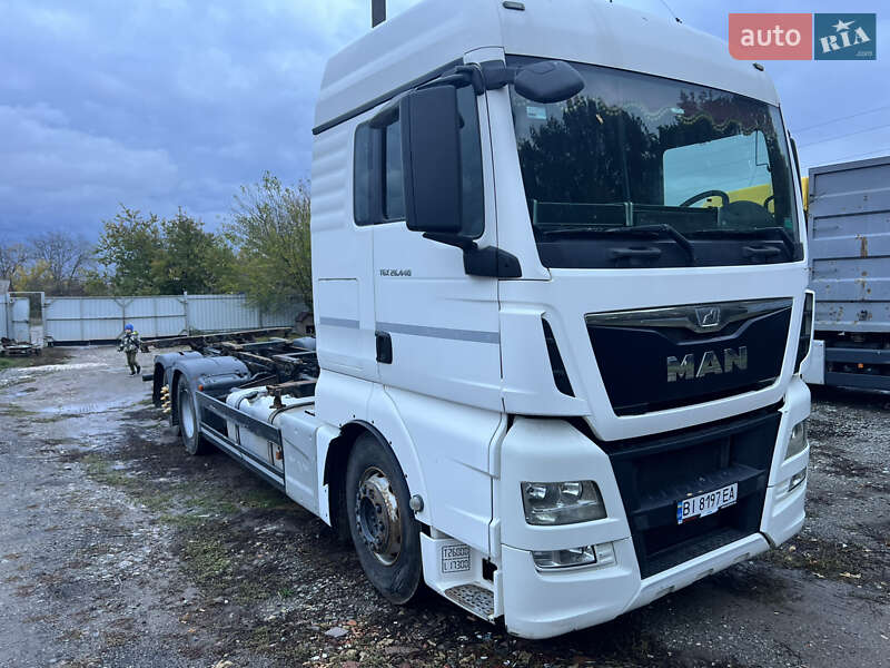 Контейнеровоз MAN TGX 2014 в Полтаве