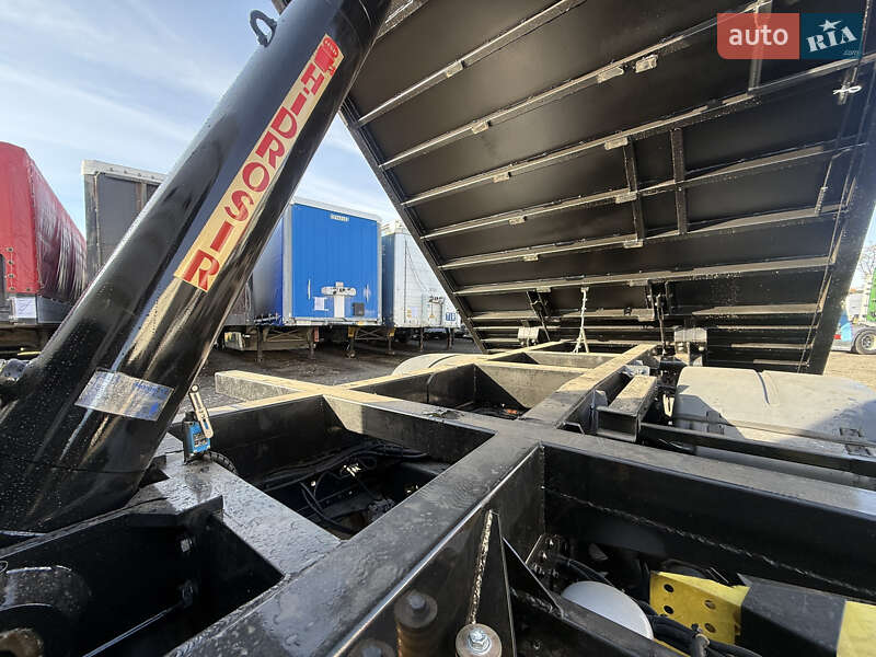 Самоскид MAN TGX 2014 в Києві