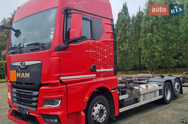 Контейнеровоз MAN TGX 2022 в Луцьку